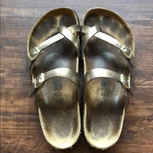 Birkenstock Mayari Rose Gold size 9.5